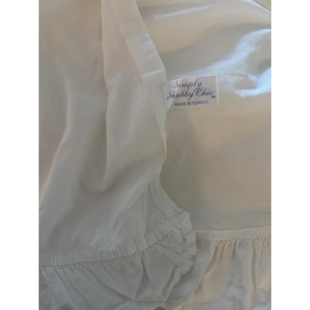 2 SIMPLY SHABBY CHIC King sz LACE‎ CROCHET WHITE linen PILLOW Shams EUC